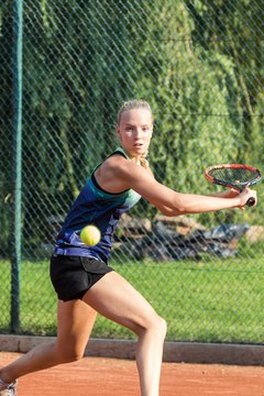 Bild 92 - Stadtwerke Pinneberg Cup